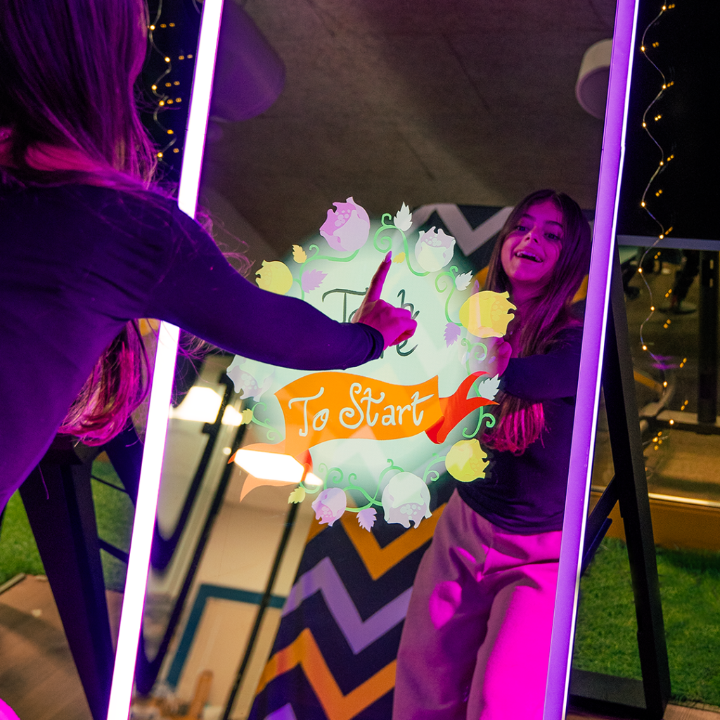 ©Velvet Knot Weddings Southern California Wedding Photographers Photo Booth